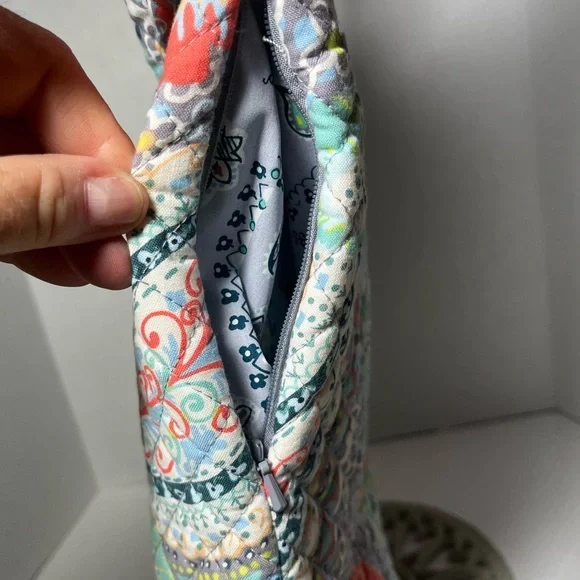 VERA BRADLEY Citrus Paisley Tote Bag - Picture 4 of 12